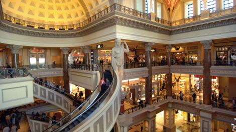 凱薩宮飯店內的羅馬市集商場