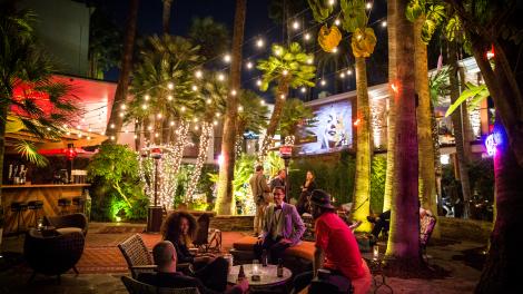 加利福尼亚州：庆祝丰收之乡的四种方式