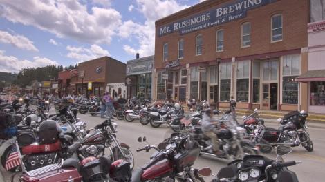 南達科他州斯特吉斯的斯特吉斯摩托車大會師