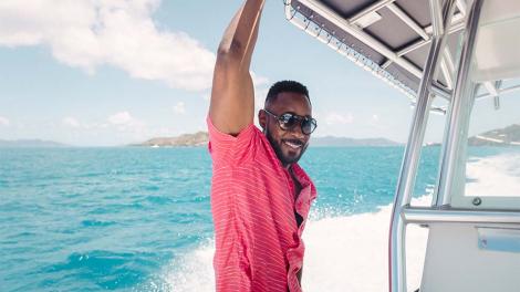 船上的美属维尔京群岛当地人  船上的美属维尔京群岛当地人