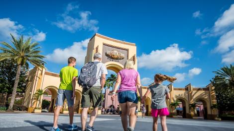 La entrada a Universal Studios Florida en Universal Orlando Resort