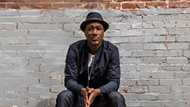 艾罗·布莱克 艾罗·布莱克