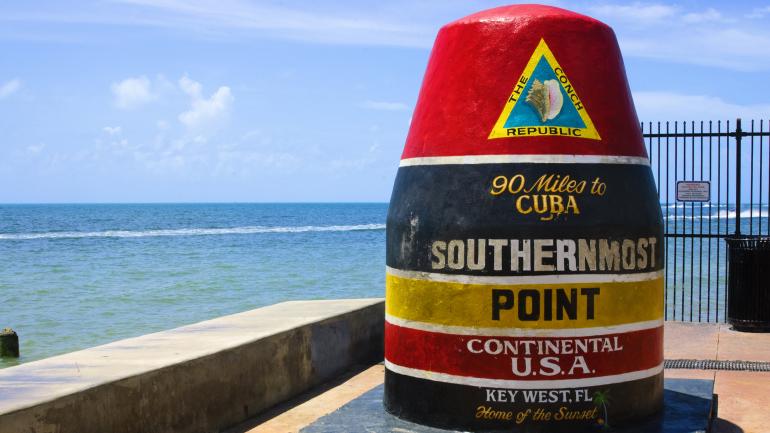 El punto continental más al sur de Estados Unidos se encuentra en Cayo Hueso, Florida