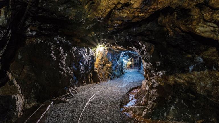 People have been panning for gold in the Consolidated Gold Mine in Dalhonega, Georgia, for nearly 200 years.