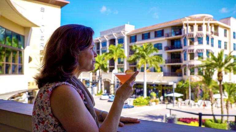 Between shopping and gallery-hopping, enjoy a cocktail at the Mercato