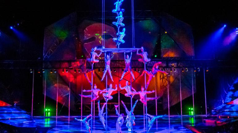 说到壮观，《杰克的豌豆》（Jack’s Beanstalk）失去了头号位置。快乐的大自然以人类的形式上演着有趣的游戏。