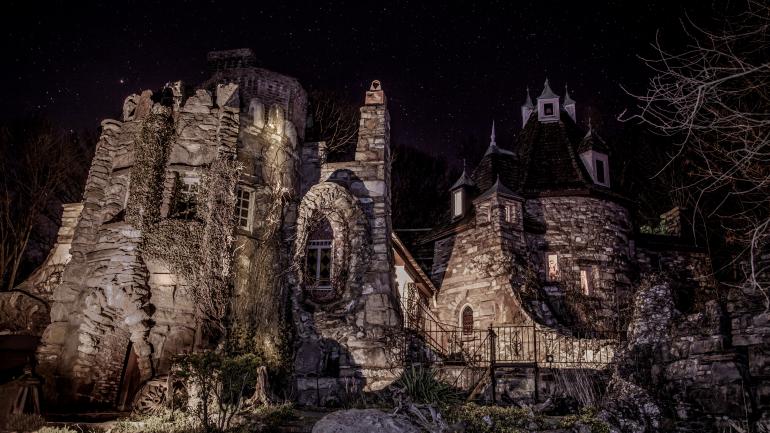 著名温斯城堡的诡异外景