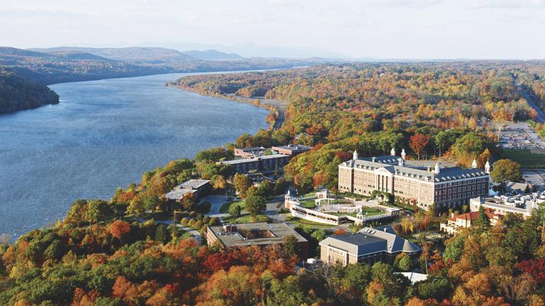 Vue aérienne du Culinary Institute of America dans la vallée de l’Hudson, État de New York