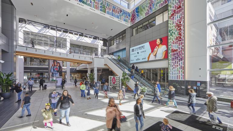 Big-city shopping experience at Fashion District Philadelphia in the heart of downtown