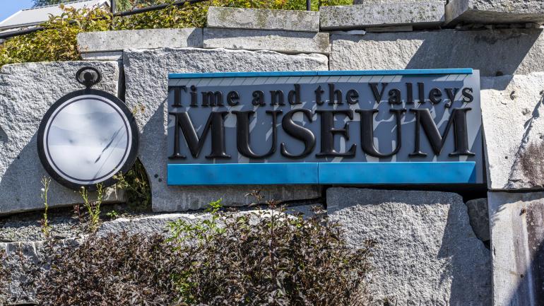 时光与山谷博物馆入口处的标牌