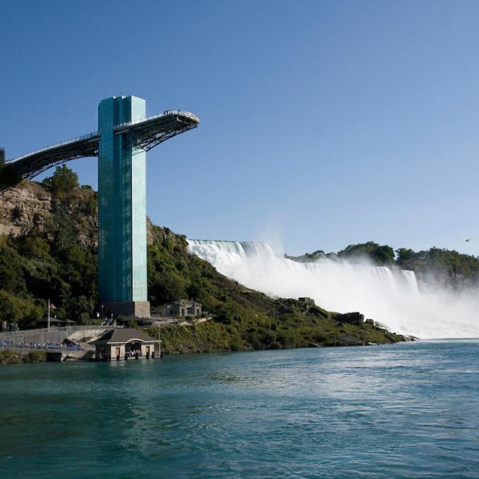 采用鸟类防撞设计的瞭望塔 采用鸟类防撞设计的瞭望塔