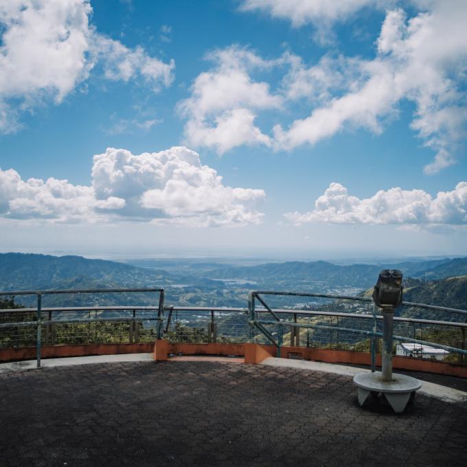 从波多黎各的 Mirador Villalba-Orocovis 观景台欣赏到的风景