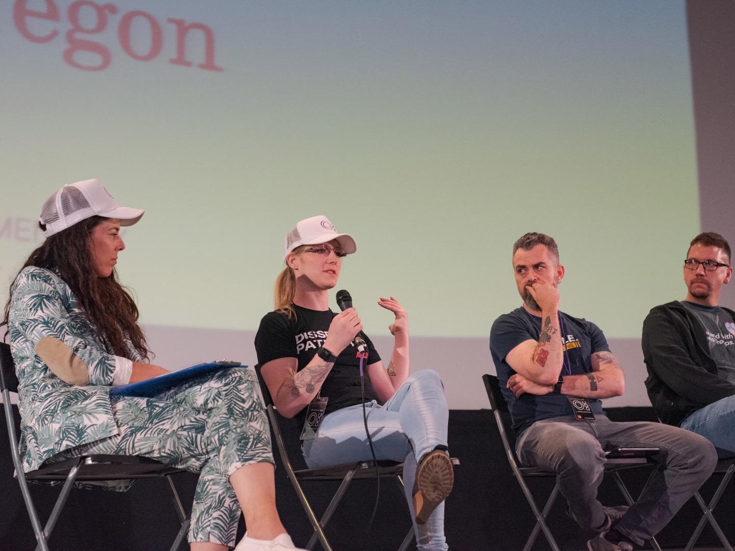 俄勒冈州波特兰市波特兰电影节上的小组讨论