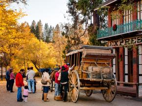 Visitors prepare to take a stagecoach ride through Columbia State Historic Park Visitors prepare to take a stagecoach ride through Columbia State Historic Park
