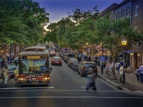 The free King Street Trolley, which runs from the Metrorail Station to the waterfront