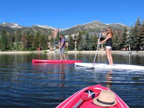 Stand-up paddleboard outing at Maggie Pond