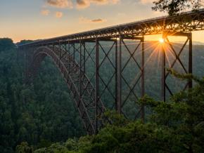 西弗吉尼亚州的新河峡大桥 西弗吉尼亚州的新河峡大桥