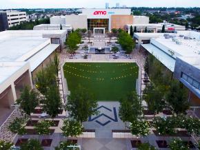 位于德克萨斯州仙纳度的 Metropark Square 广场 位于德克萨斯州仙纳度的 Metropark Square 广场