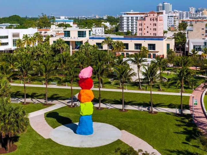 Art Basel de Miami Beach, un événement en Floride mettant en vedette des œuvres d’art du monde entier