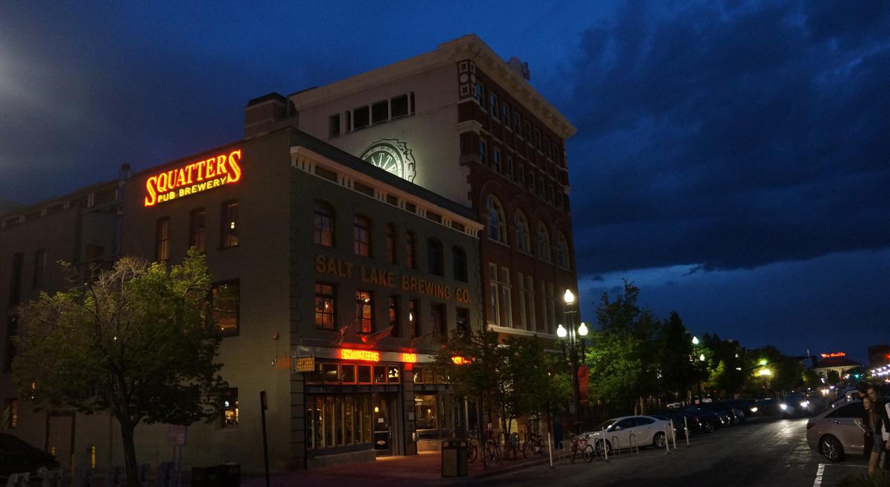 犹他州盐湖城的 Salt Lake City Brewing Co. 啤酒厂