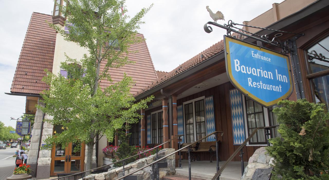 미시간 주 프랑켄머스를 대표하는 바바리안 인 레스토랑의 외부