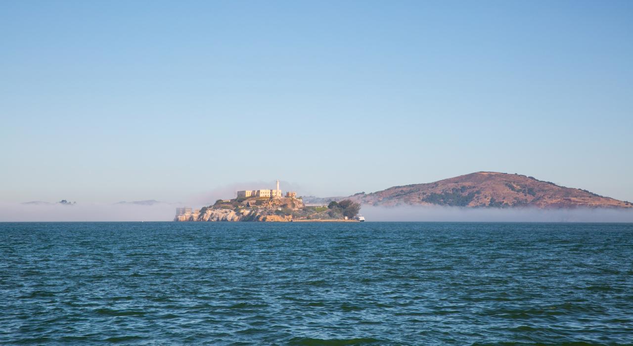 Una vista de Alcatraz Island en San Francisco, California