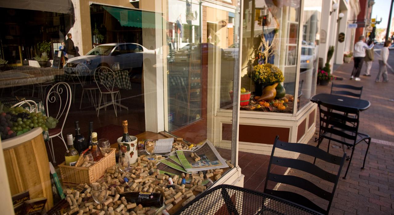 弗吉尼亚州斯汤顿历史悠久的迷人市中心