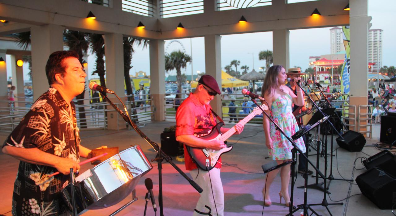 Live music, Pensacola Beach, Florida