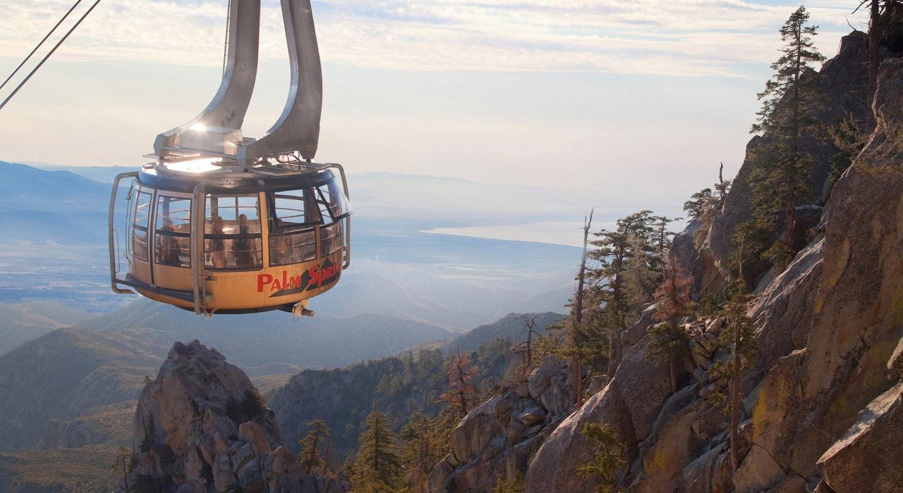 Spectacular aerial views at the Palm Springs Aerial Tramway 