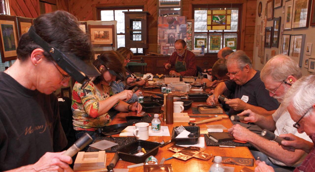 在 Roycroft 校区的工艺课程