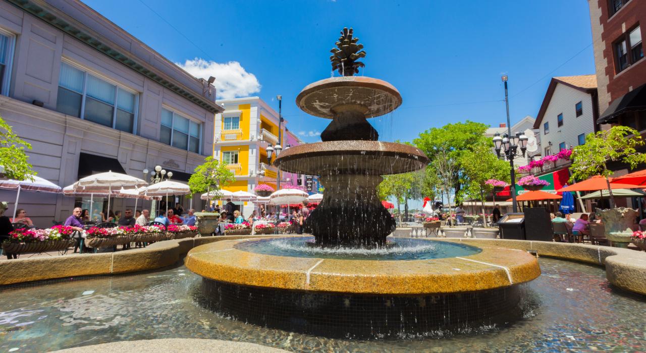 DePasquale 广场的喷泉