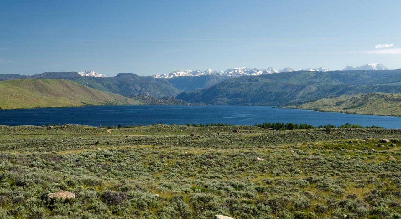Fremont Lake with views of the Wind River Mountains