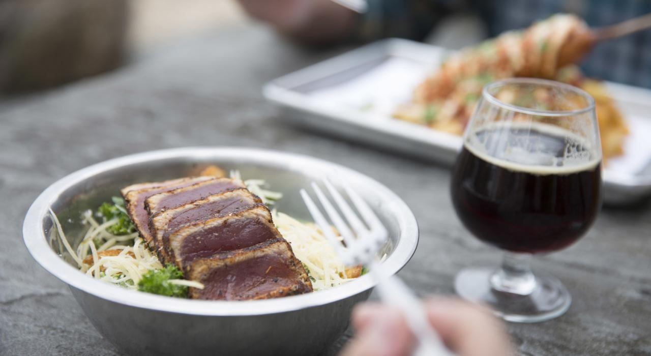 Carrigan’s Public House 餐厅的美味晚餐