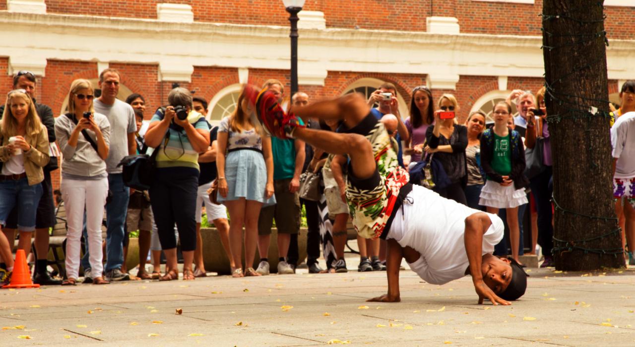 马萨诸塞州波士顿的街头表演艺人