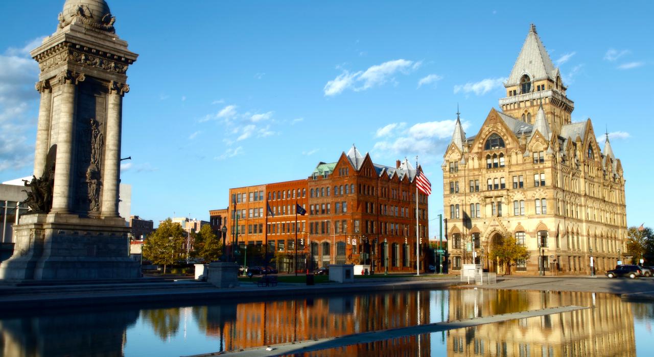 浸在色彩中的雪城