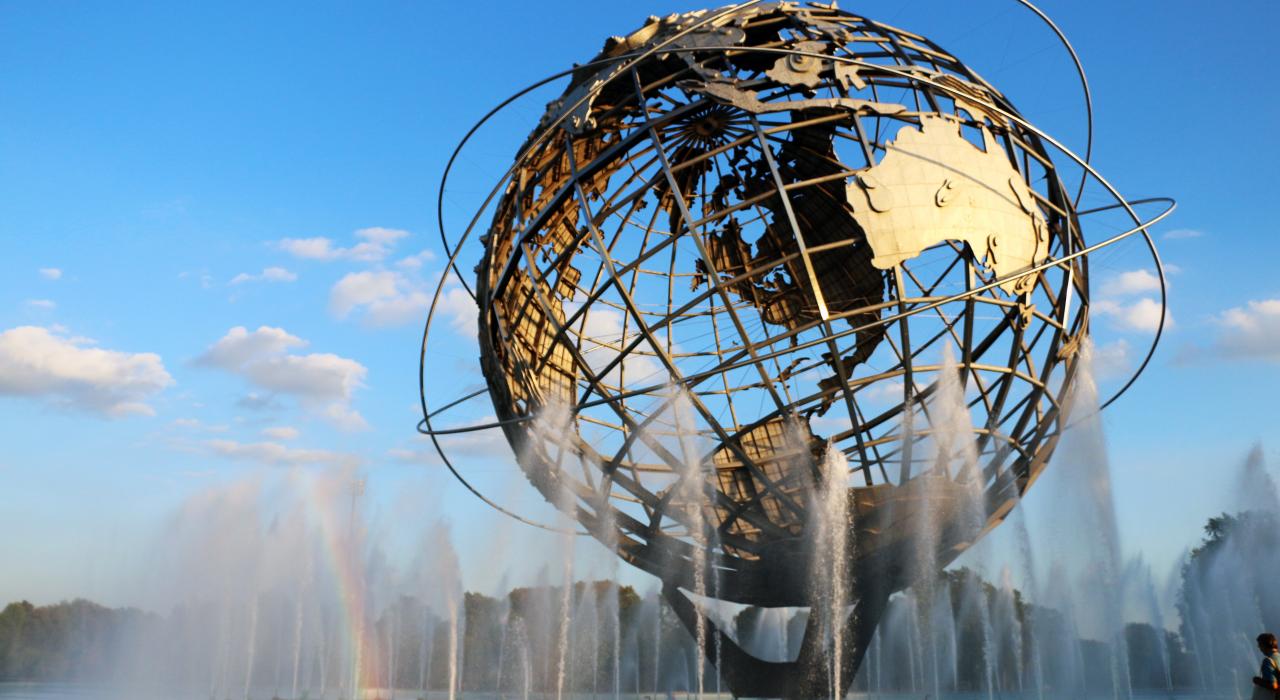 法拉盛草原可乐娜公园的环球标志