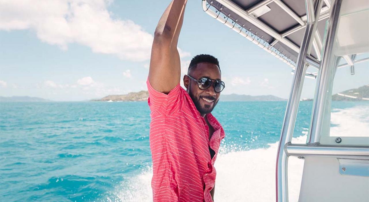 船上的美属维尔京群岛当地人 