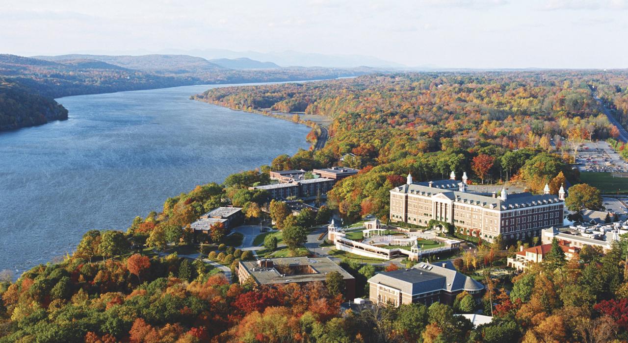 Vue du Culinary Institute of America (Institut culinaire d’Amérique), le long de l’Hudson, dans Hyde Park