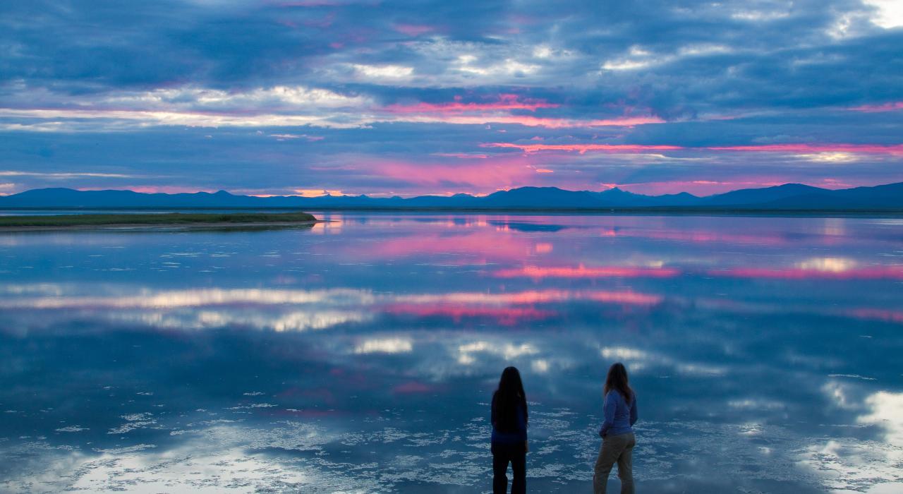 在 Safety Sound 欣赏落日美景