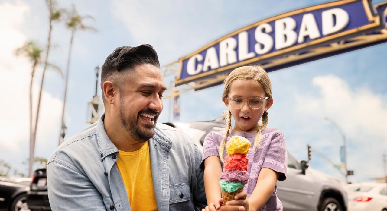 在娱乐中心卡尔斯巴德村度过愉快的一天 