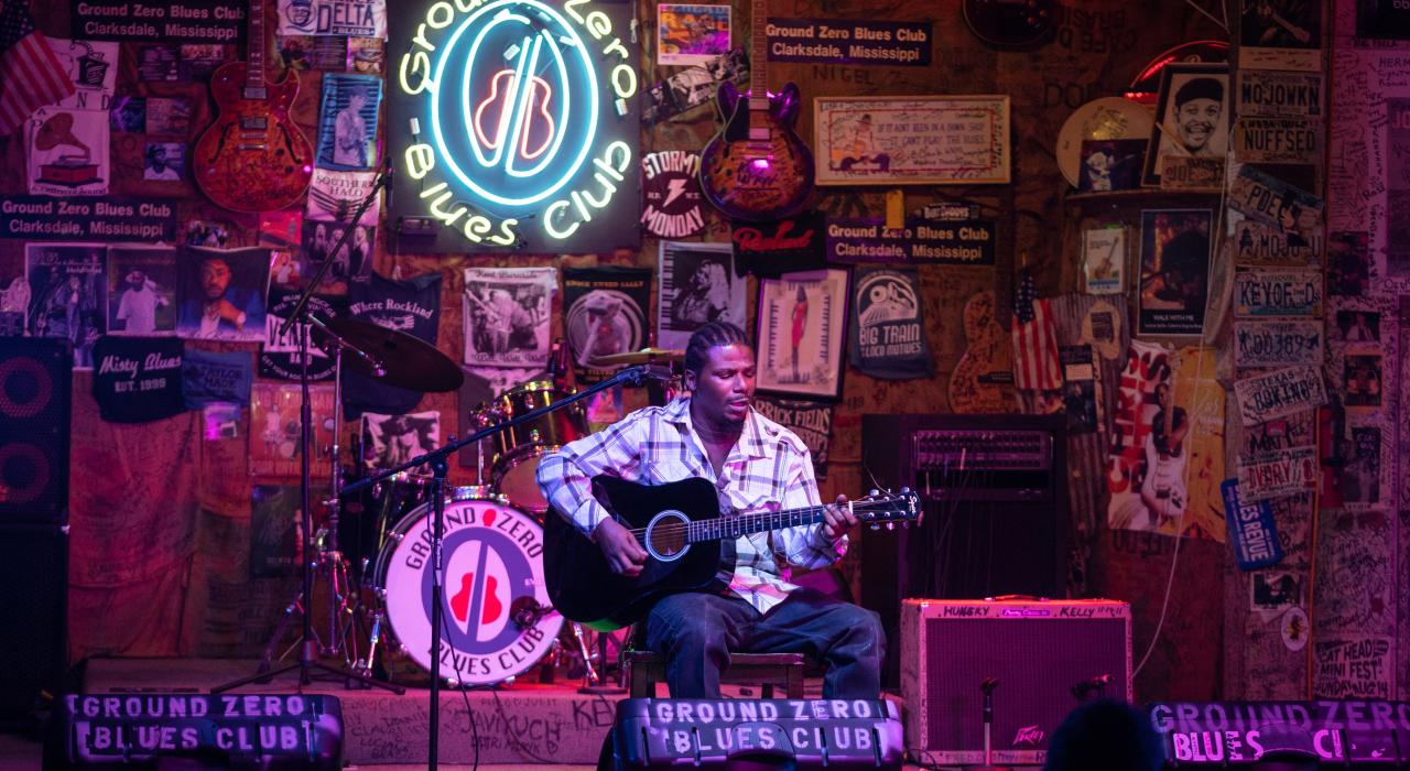 A live performance at the Ground Zero Blues Club in Clarksdale