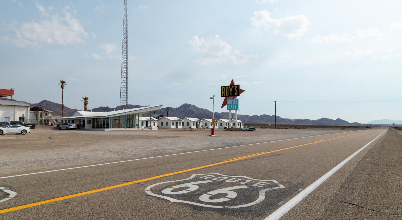 Roy's Motel & Cafe en la Ruta 66 en Amboy, California