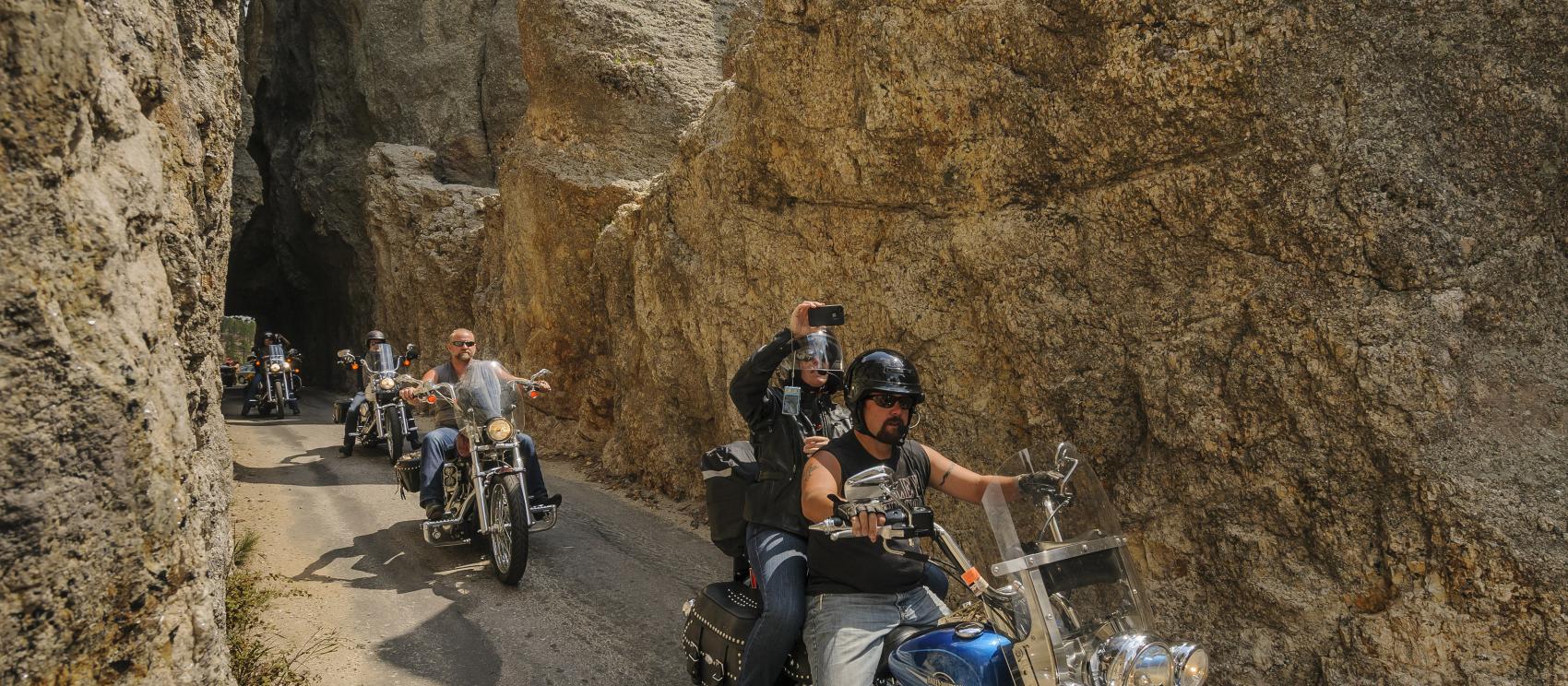 在针山之路兜风