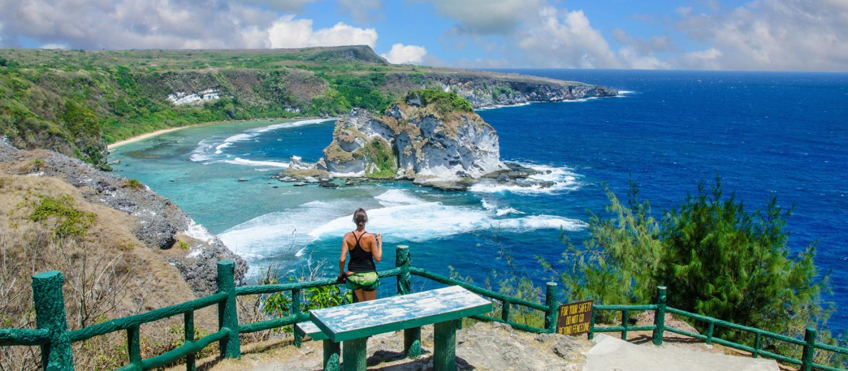 欣赏塞班岛宝宝海滩美丽风景