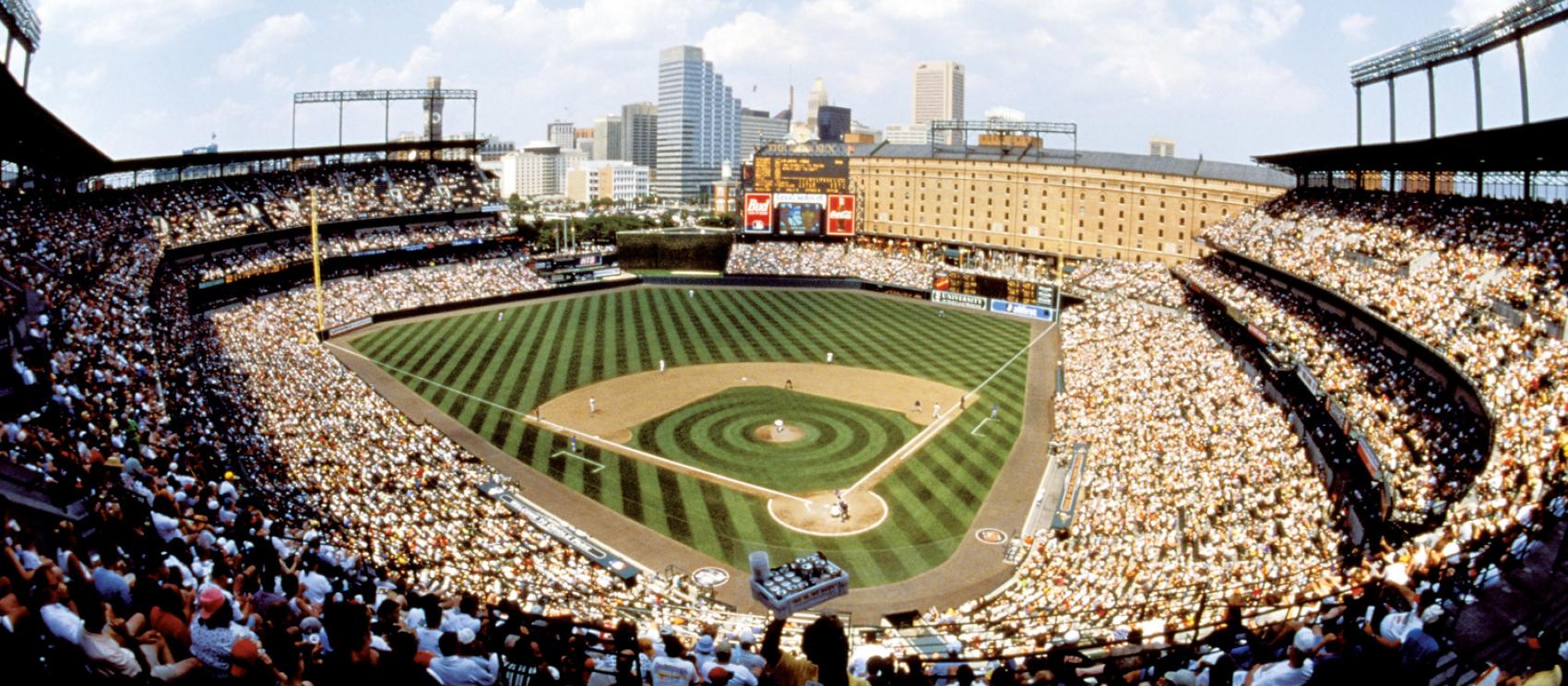 巴尔的摩金莺公园康敦球场的职业棒球赛