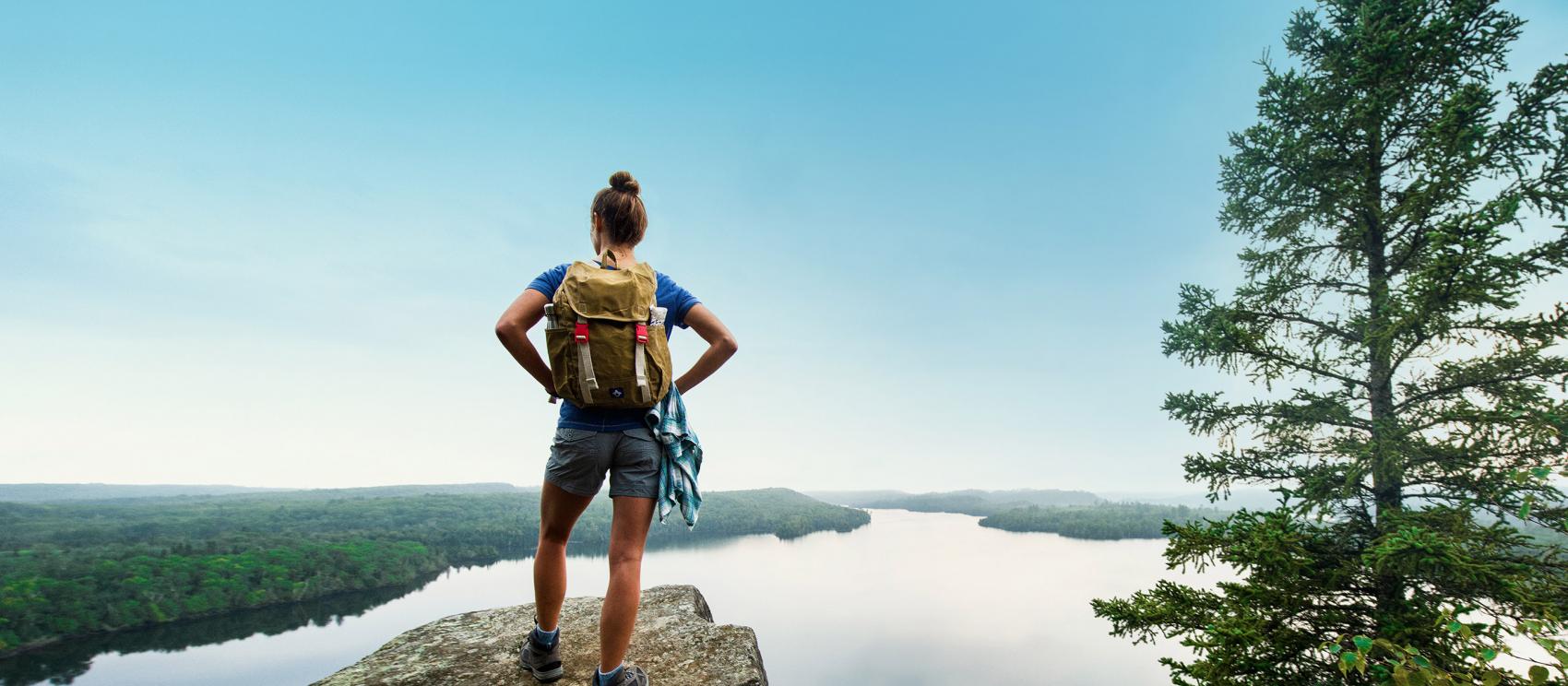 徒步登顶大马雷附近的蜜月断崖