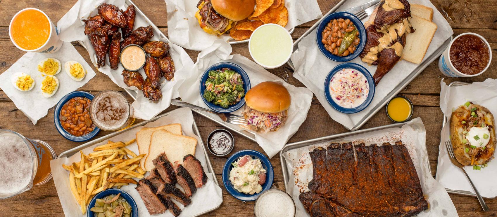 在纳什维尔 Martin's Bar-B-Que Joint 品味诱人美食